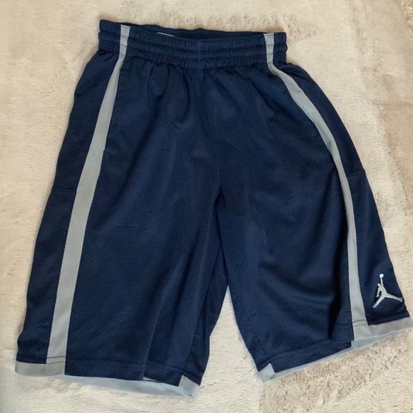 Nike L Blue Jordan Basketball Shorts Boys - Picture 1 of 7